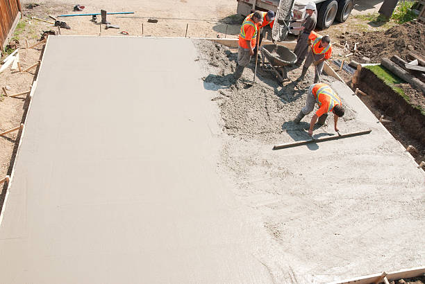 Best Best Concrete Contractor  in Mantua, UT